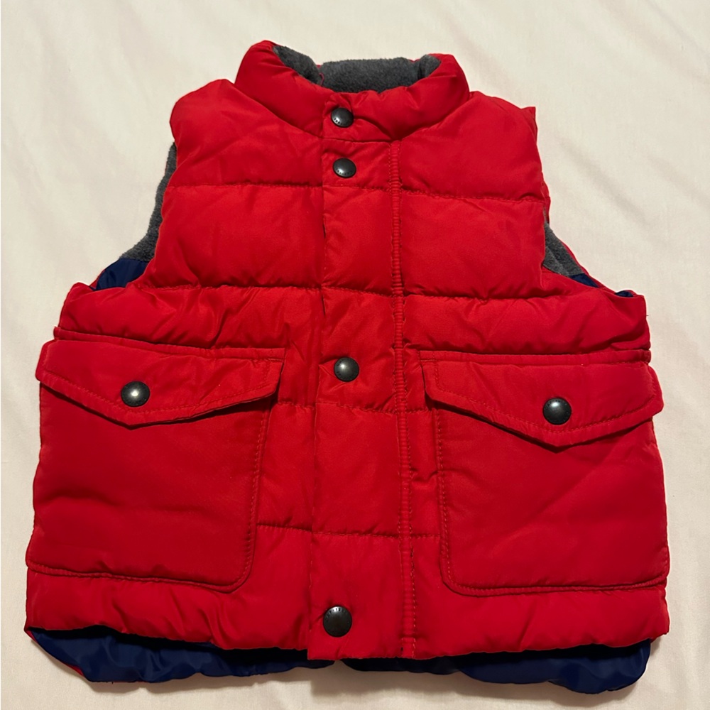 🔴 baby gap red puffer vest 12-18m 🔴